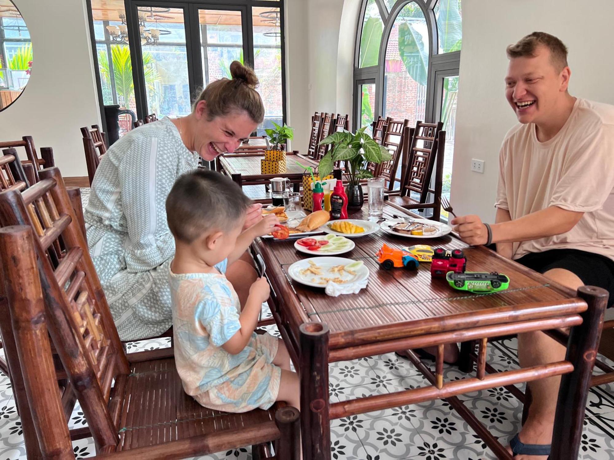 Tam Coc Paradise Homestay Нин Бин Екстериор снимка